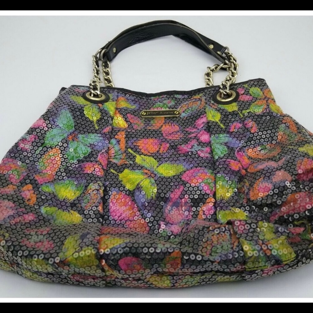 Sequined Betsey Johnson purse. Excellent pre-loved condition.